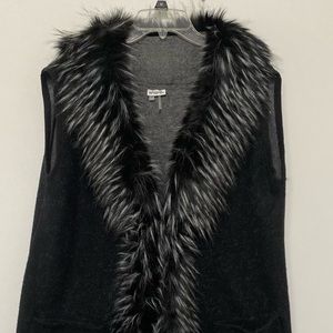 Long, knee length, vest with faux fur trim, size L/LX
